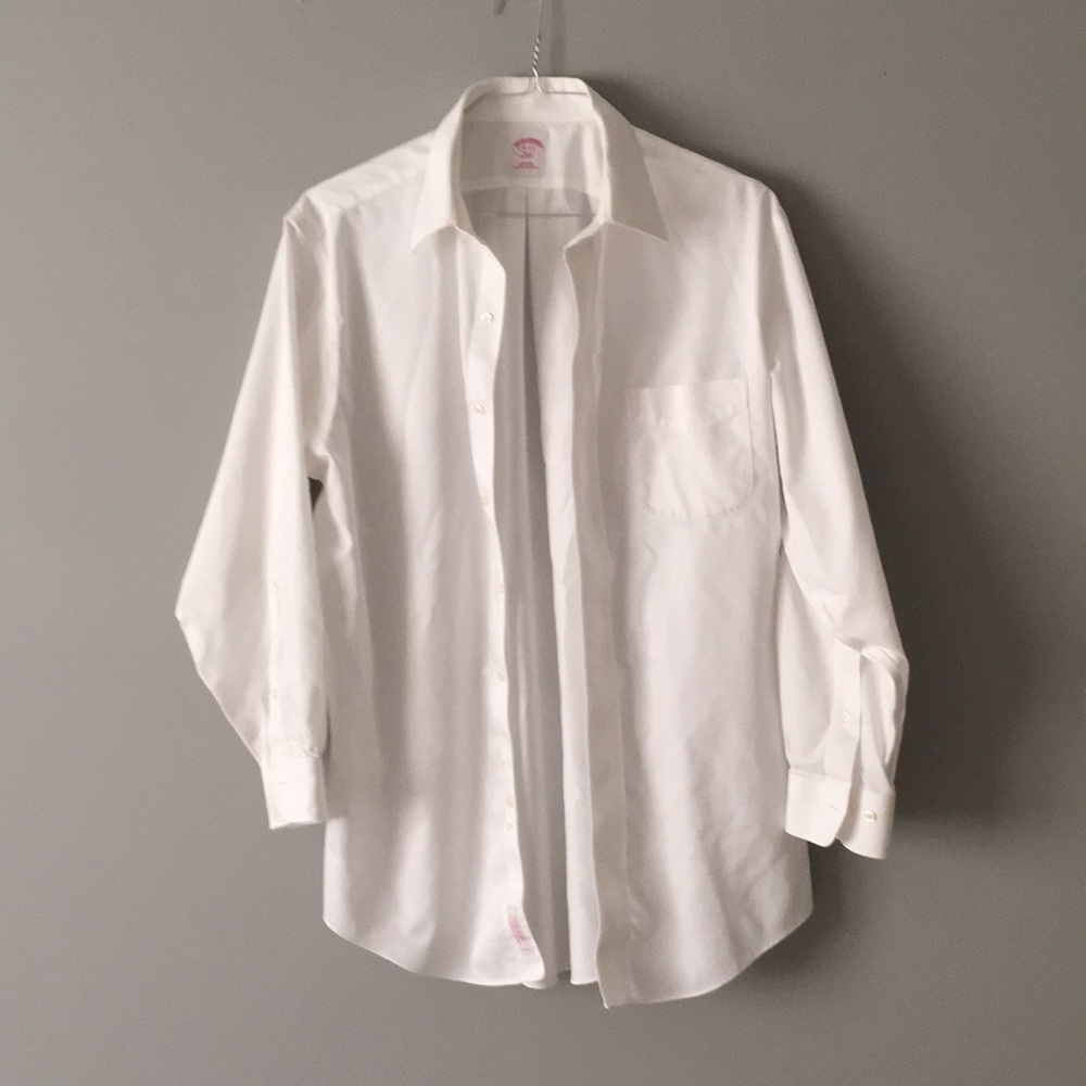 👔 White Dress Shirt